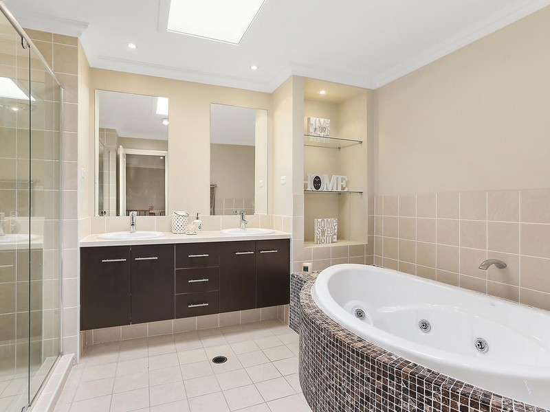 66 Rosebery Road, Kellyville NSW 2155