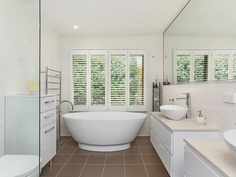 8 Candlebush Crescent, Castle Hill NSW 2154