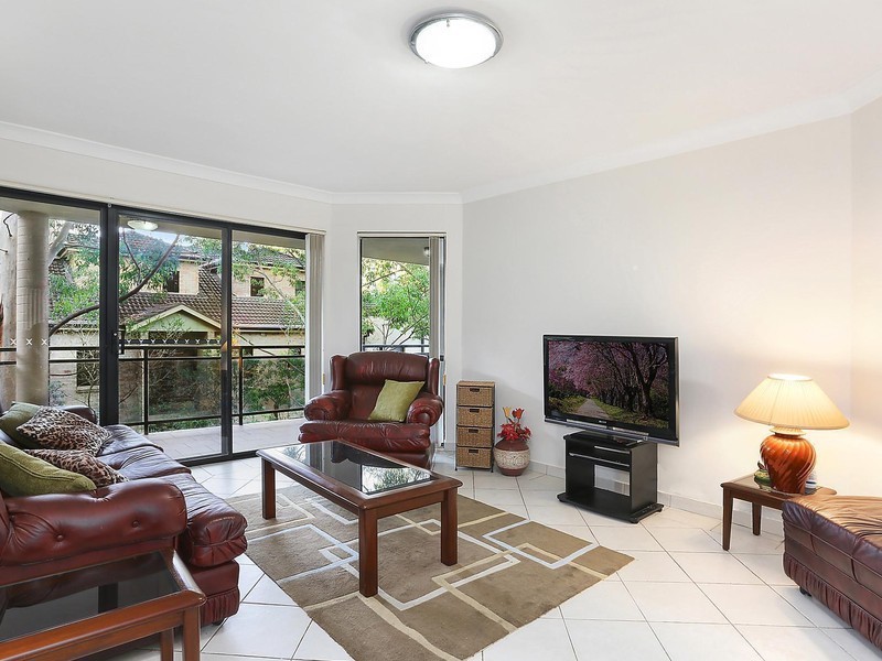 8/20-26 Jenner Street, Baulkham Hills NSW 2153