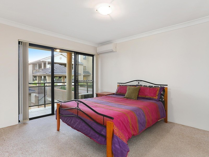 8/20-26 Jenner Street, Baulkham Hills NSW 2153