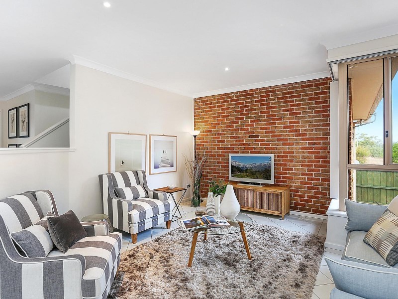 5 Ridgetop Place, Dural NSW 2158