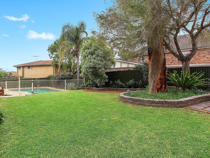 5 Ridgetop Place, Dural NSW 2158
