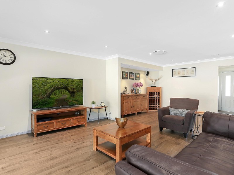 39 Skylark Circuit, Bella Vista NSW 2153