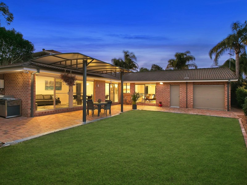 34 Candlebush Crescent, Castle Hill NSW 2154