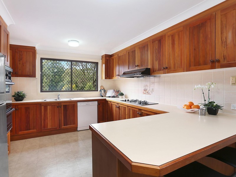 39 Castlewood Drive, Castle Hill NSW 2154