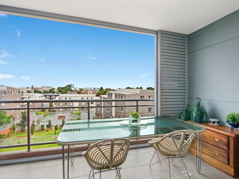 144/23 Crane Road, Castle Hill NSW 2154