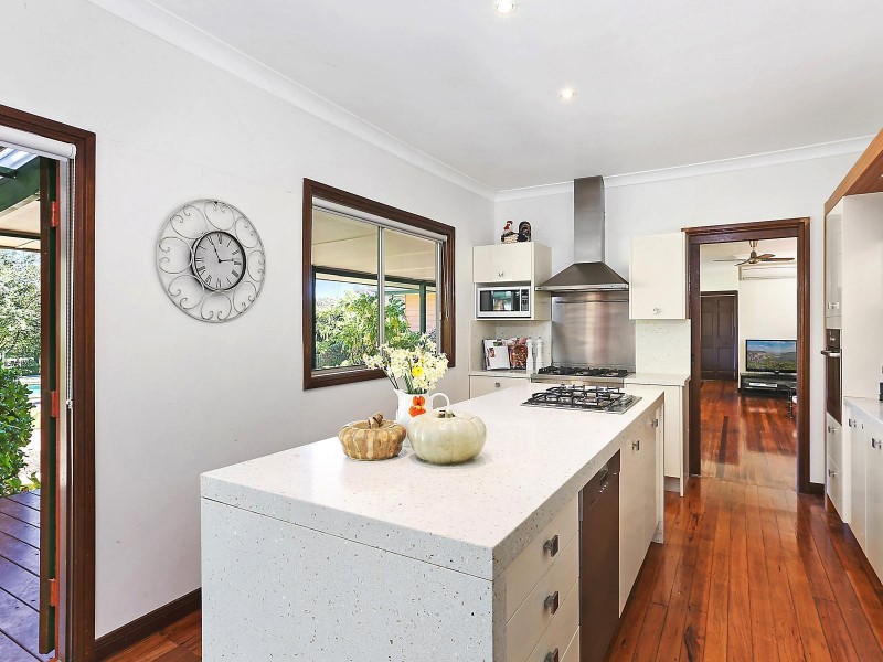 15 Peebles Road, Arcadia NSW 2159