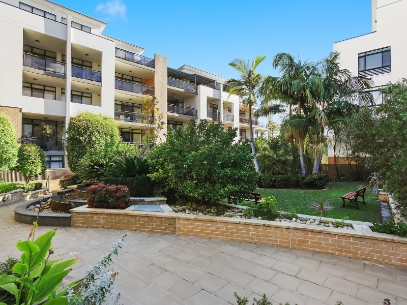 74/2 Purser Avenue, Castle Hill NSW 2154