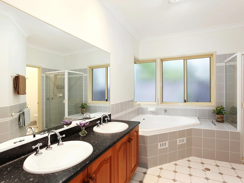 3 Muston Place, Glenhaven NSW 2156