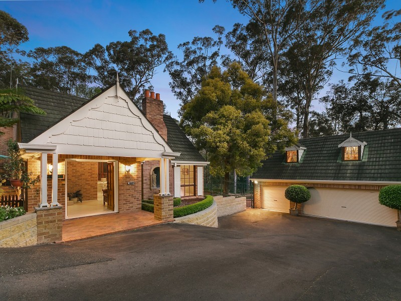 24 Gooraway Drive, Castle Hill NSW 2154