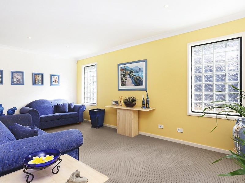 38 Bordeaux Crescent, Castle Hill NSW 2154