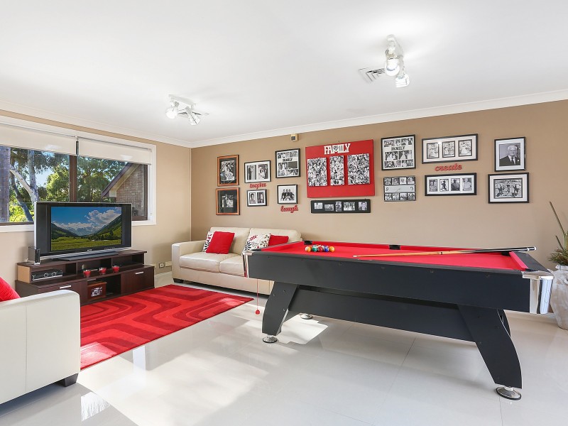 111 Ridgecrop Drive, Castle Hill NSW 2154