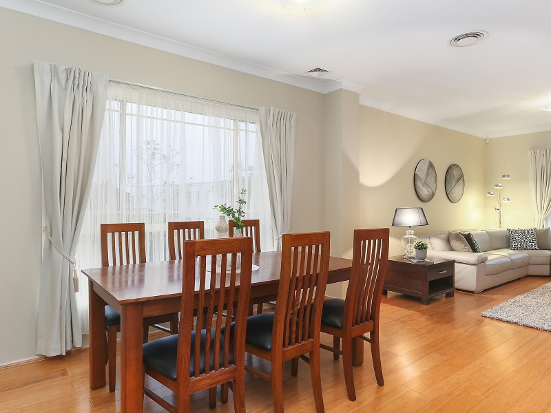 106 Chepstow Drive, Castle Hill NSW 2154