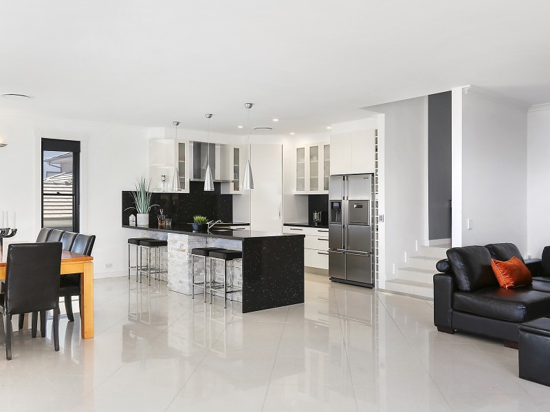 11 Mangalore Drive, Winston Hills NSW 2153