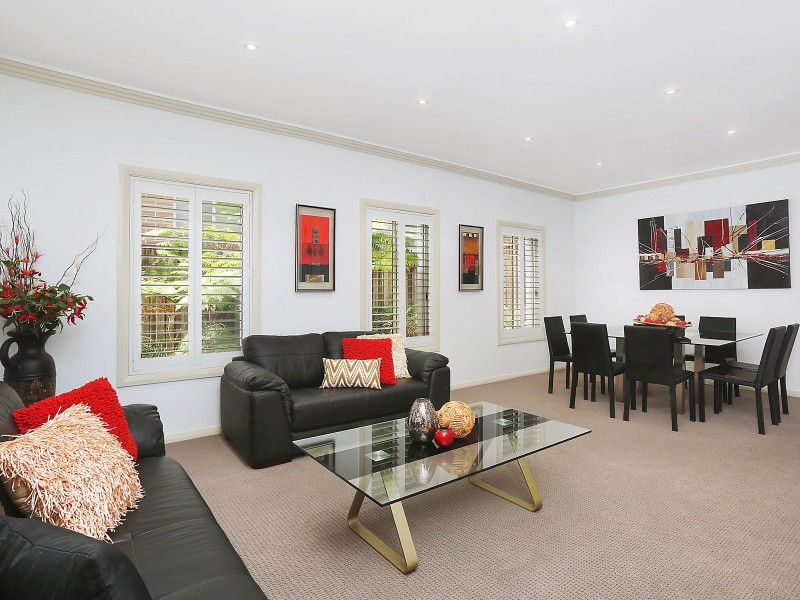 61 Cattai Creek Drive, Kellyville NSW 2155