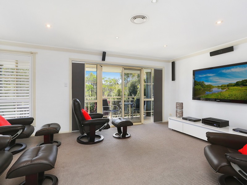 61 Cattai Creek Drive, Kellyville NSW 2155