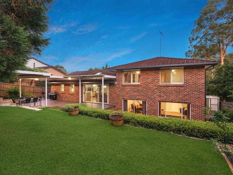 24 Candlebush Crescent, Castle Hill NSW 2154