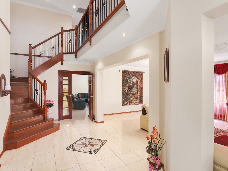 8 Amisfield Street, Stanhope Gardens NSW 2768