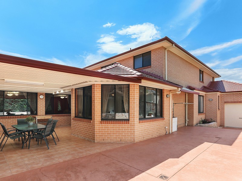 8 Amisfield Street, Stanhope Gardens NSW 2768