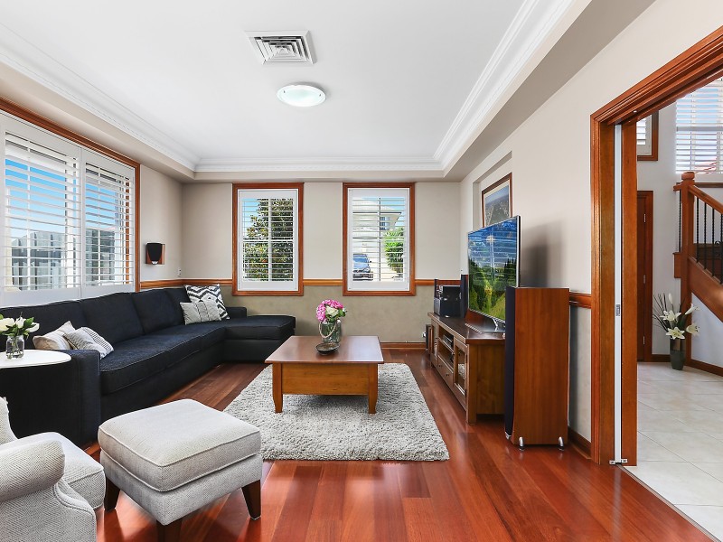 76 Chepstow Drive, Castle Hill NSW 2154