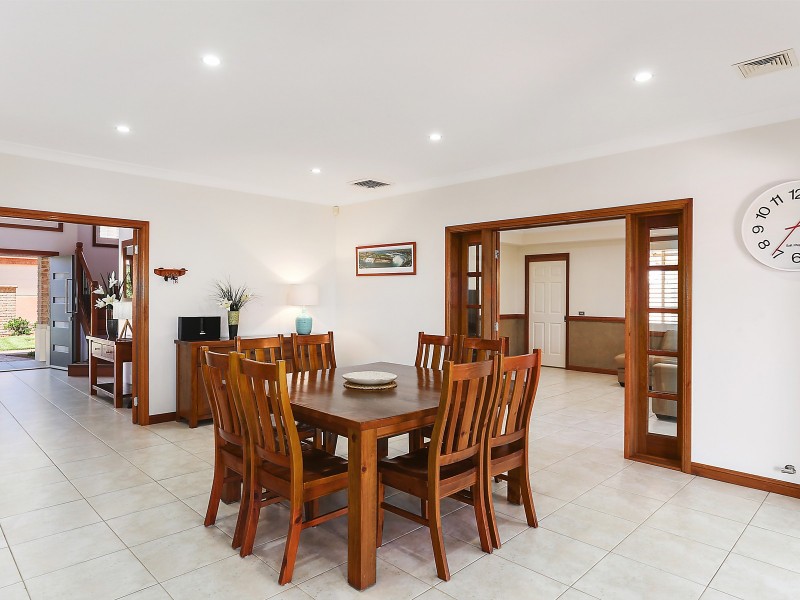 76 Chepstow Drive, Castle Hill NSW 2154