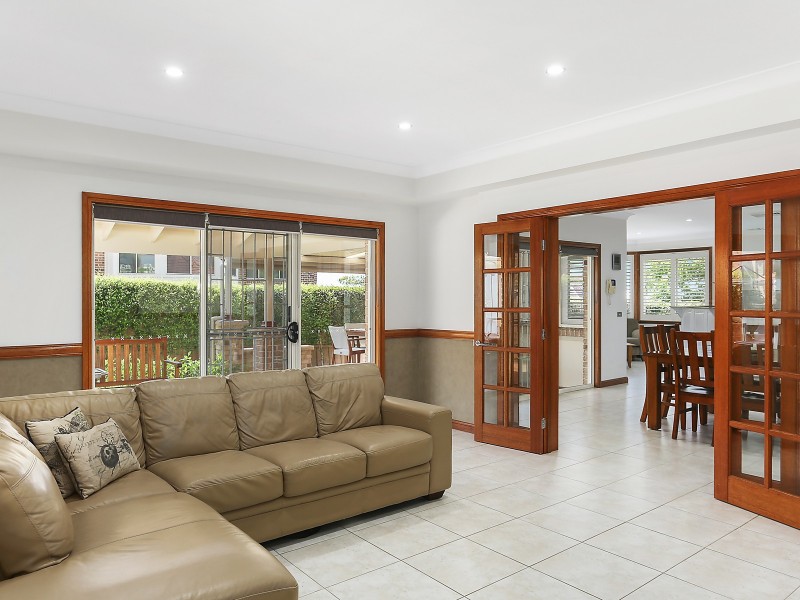 76 Chepstow Drive, Castle Hill NSW 2154