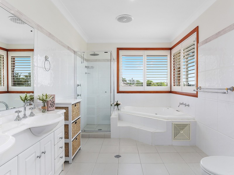 76 Chepstow Drive, Castle Hill NSW 2154