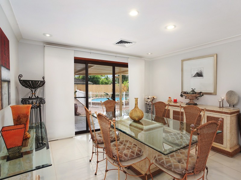 5 Clarke Place, Castle Hill NSW 2154