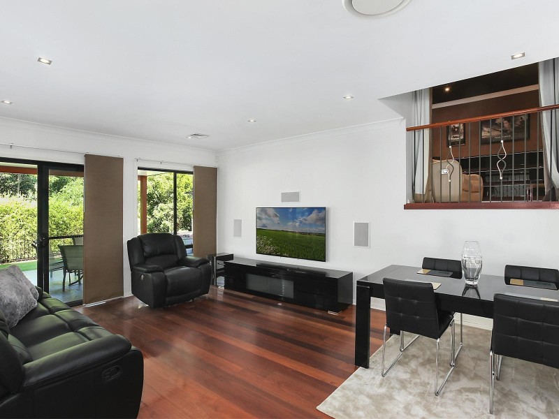 9 Honeysuckle Place, Kellyville NSW 2155