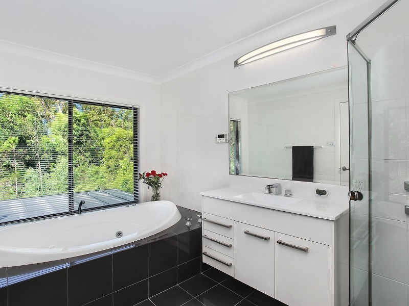 9 Honeysuckle Place, Kellyville NSW 2155