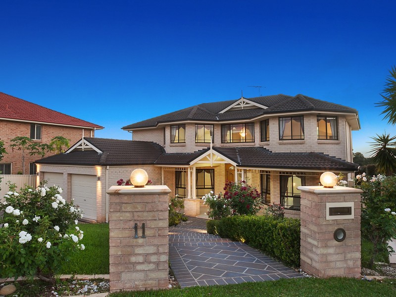 11 Northwood Place, Castle Hill NSW 2154