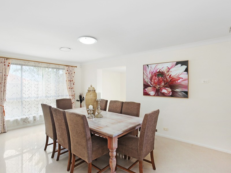 11 Northwood Place, Castle Hill NSW 2154