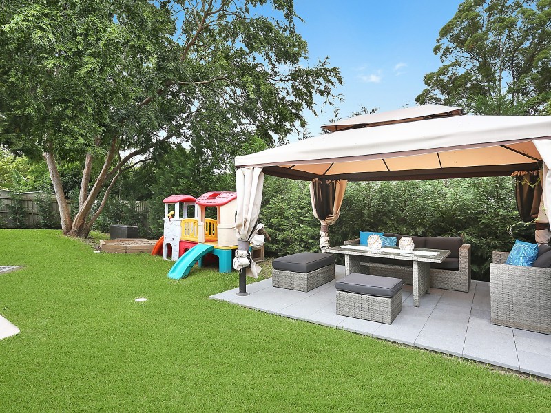 16 Eaton Road, West Pennant Hills NSW 2125