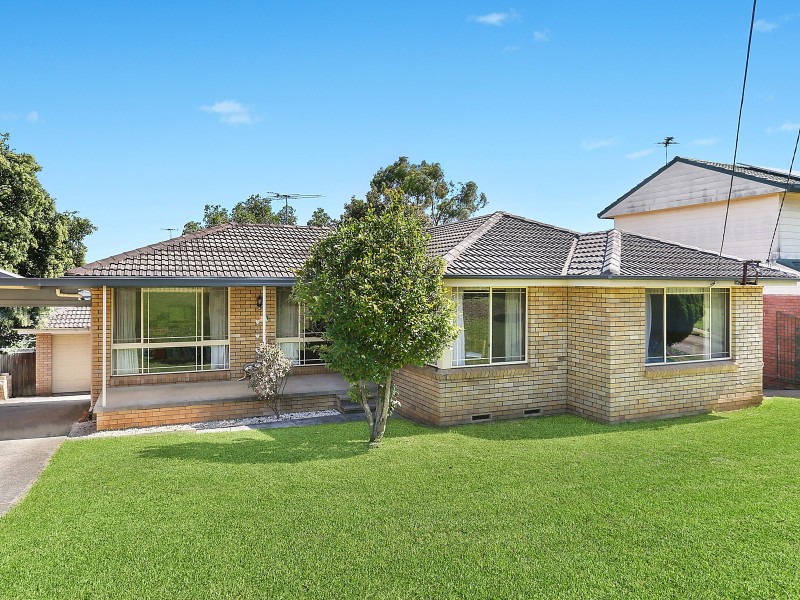 12 Rondelay Drive, Castle Hill NSW 2154