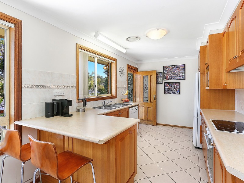 12 Rondelay Drive, Castle Hill NSW 2154