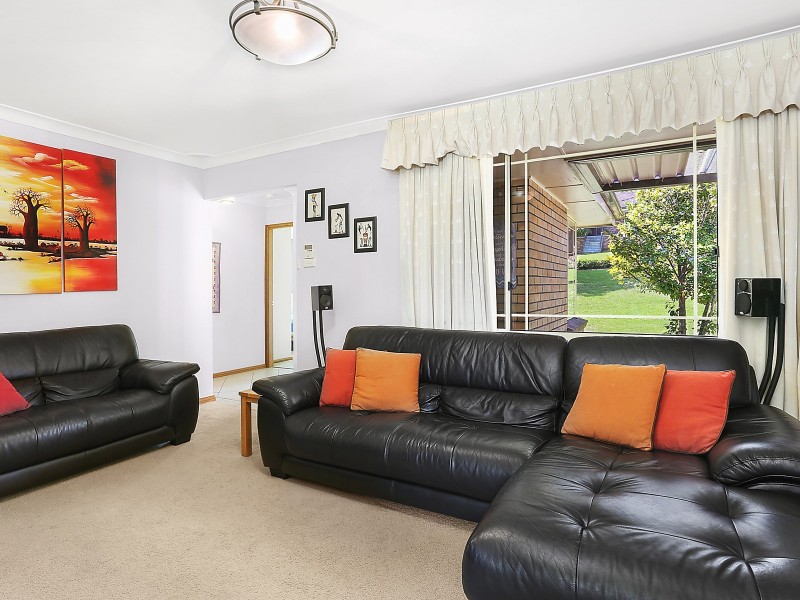 12 Rondelay Drive, Castle Hill NSW 2154