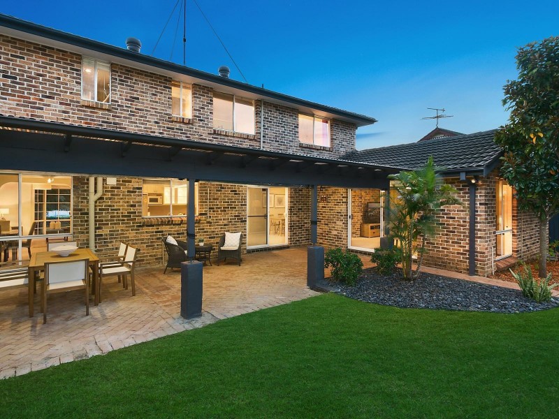 240 Ridgecrop Drive, Castle Hill NSW 2154