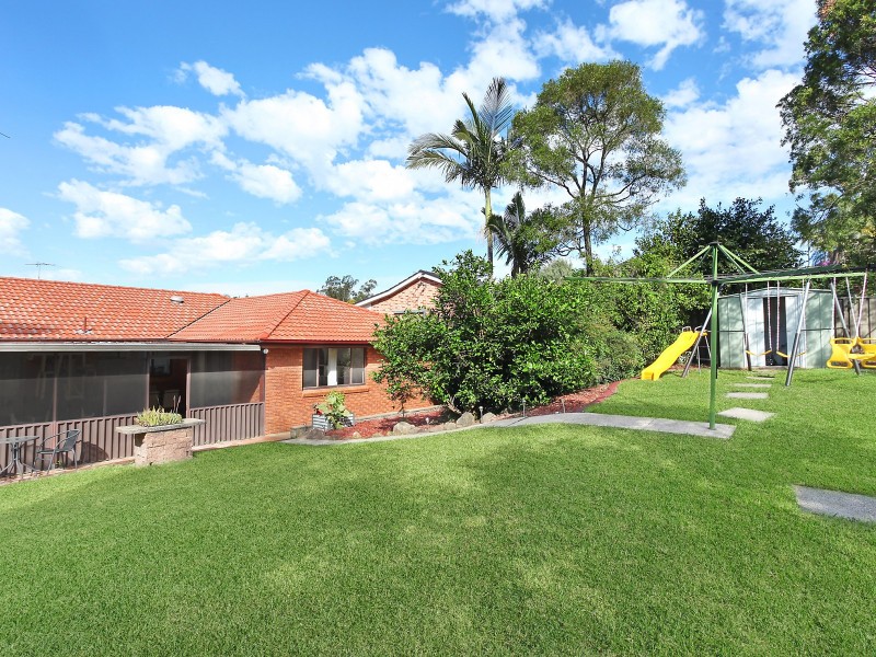 34 Salamander Grove, Baulkham Hills NSW 2153