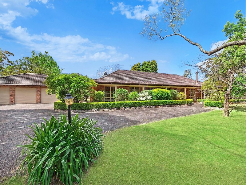 6-8 Bloodwood Road, Arcadia NSW 2159