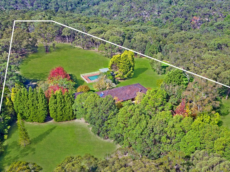 6-8 Bloodwood Road, Arcadia NSW 2159