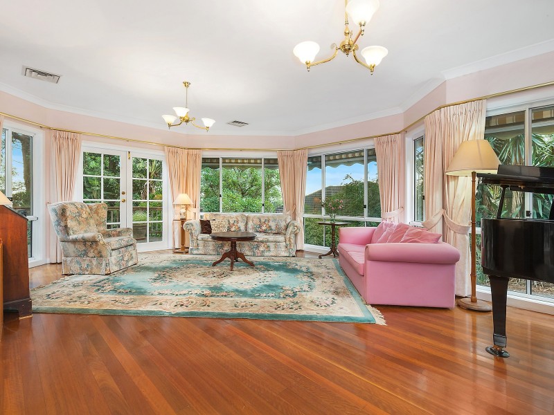 152 Old Castle Hill Road, Castle Hill NSW 2154