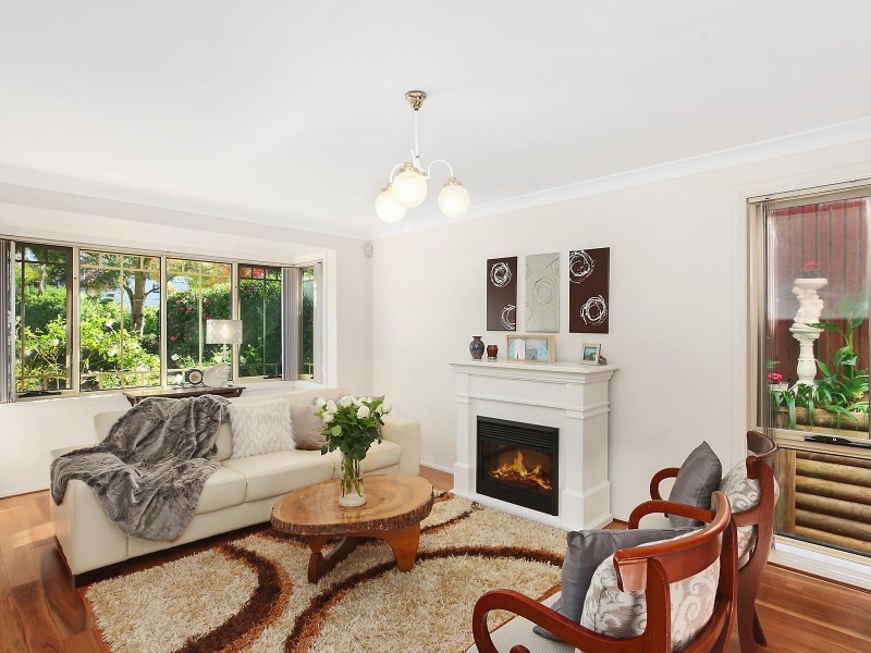 47 Ravensbourne Circuit, Dural NSW 2158