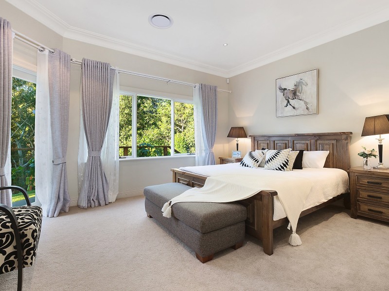 220 Ridgecrop Drive, Castle Hill NSW 2154