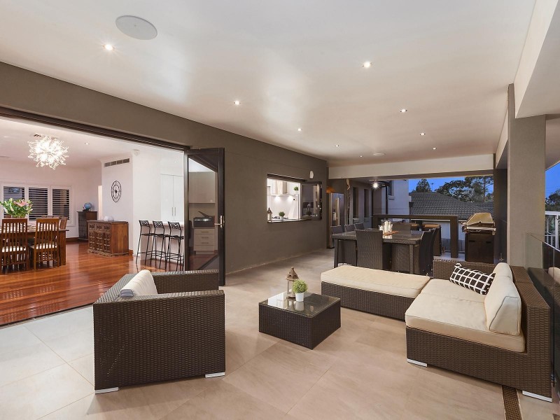 11 English Avenue, Castle Hill NSW 2154