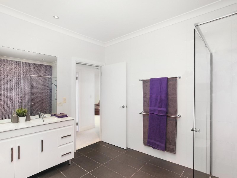 11 English Avenue, Castle Hill NSW 2154