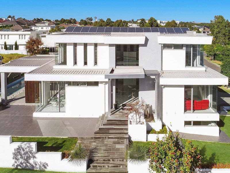 95 Edgewater Drive, Bella Vista NSW 2153