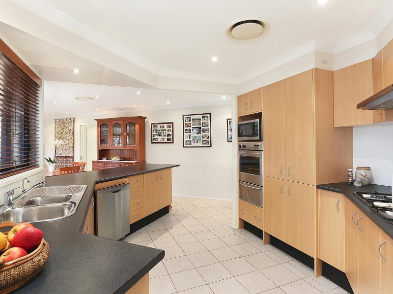 53 Rosebery Road, Kellyville NSW 2155