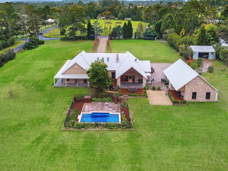 9 Cobah Road, Arcadia NSW 2159