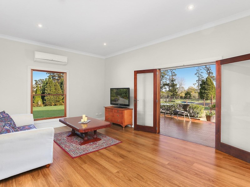 9 Cobah Road, Arcadia NSW 2159