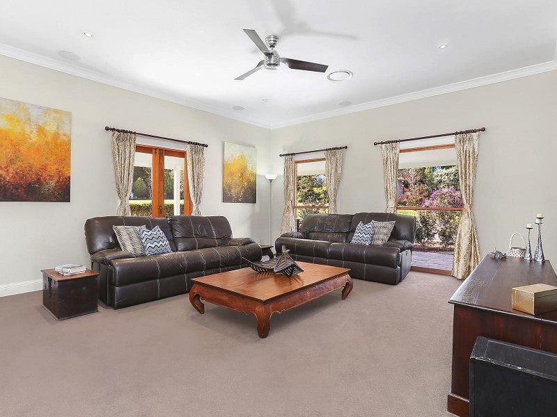 9 Cobah Road, Arcadia NSW 2159